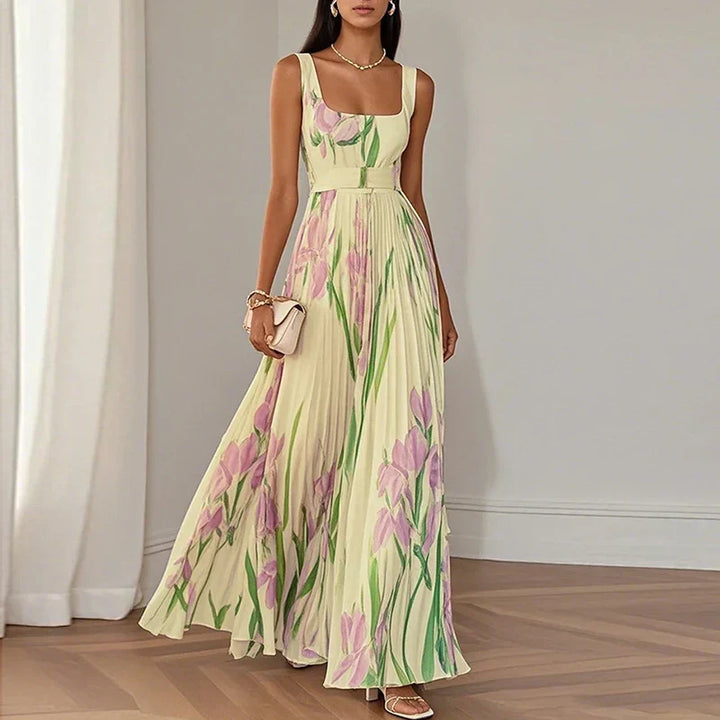 LYRA | Elegant Floral Maxi Dress with Flattering Pleated Silhouette